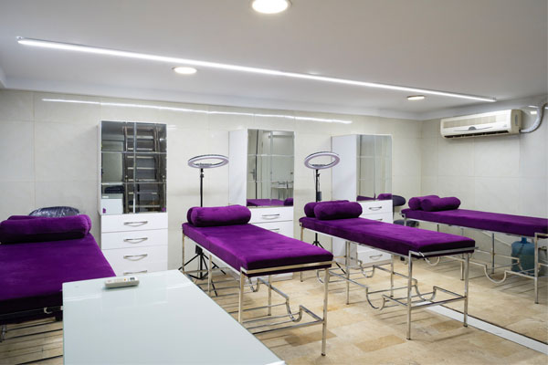 سالن سرخاب نجمه نخعی سهروردی