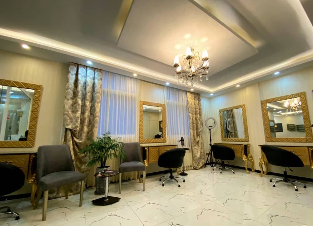 سالن زیبایی سارا گوهرزای یوسف آباد