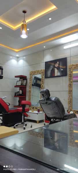 سالن زیبایی نرجس توکلی(حوریا سابق) در منظریه خمینیشهر