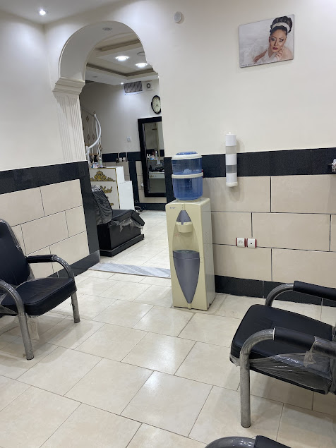 کلاید سالن آرایشگاه ملکی خمینی شهر پاسداران